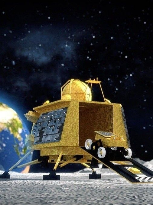 Comparison of Chandrayaan-3’s Vikram lander: real lunar surface photo versus CGI animation, illustrating the distinction between actual and computer-generated images
